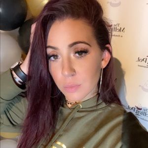 Meet your Posher, Alyse